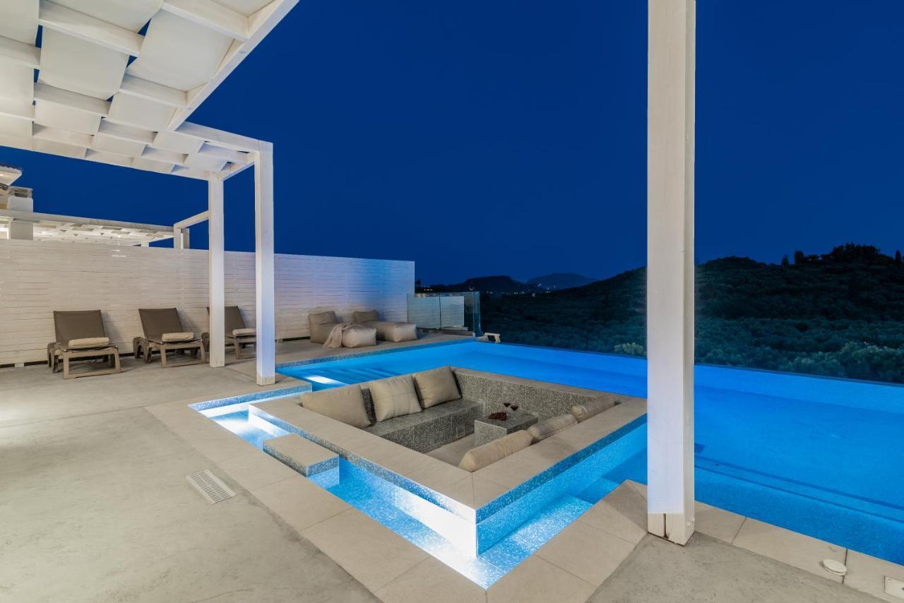 Spartakos Luxury 1 Villa Plános